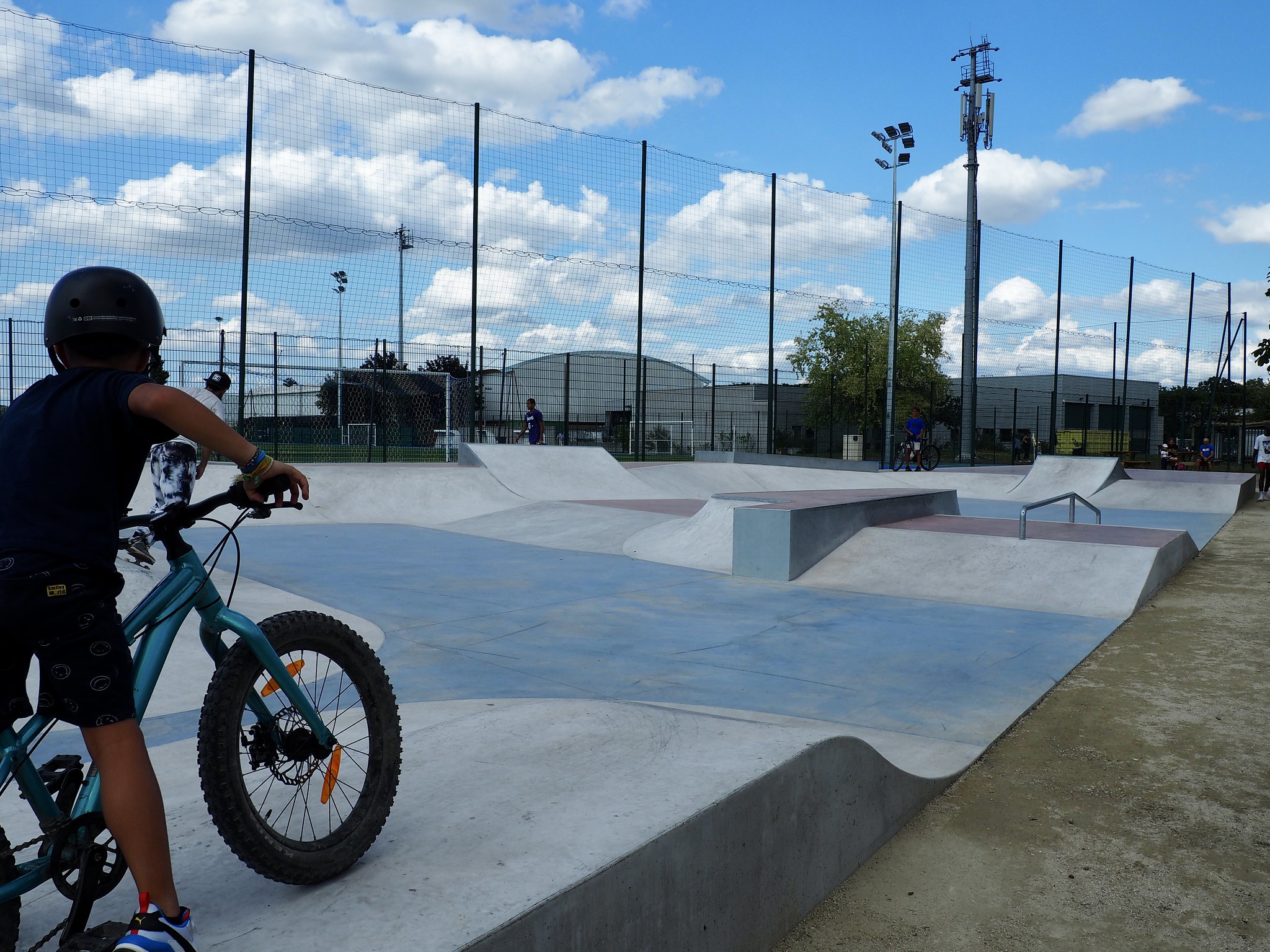 Skoop Croissy Sur Seine Skate Spot
