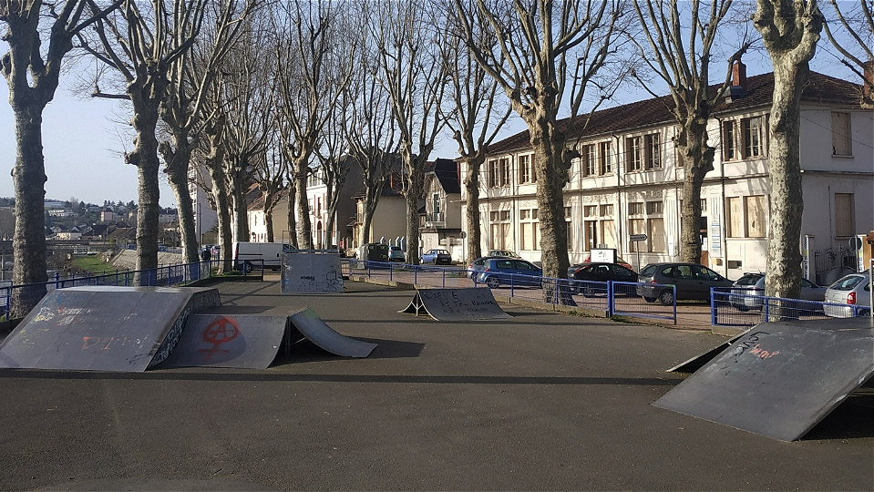 Pont du châtelet Montluçon Skate Spot