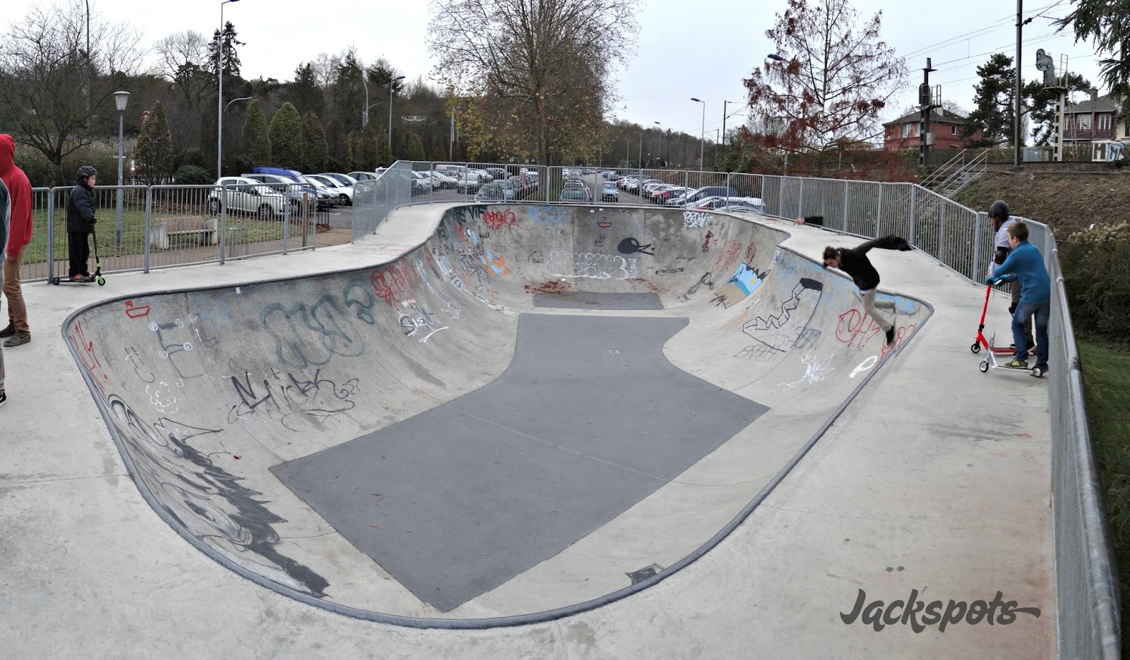 Poissy Poissy Skate Spot