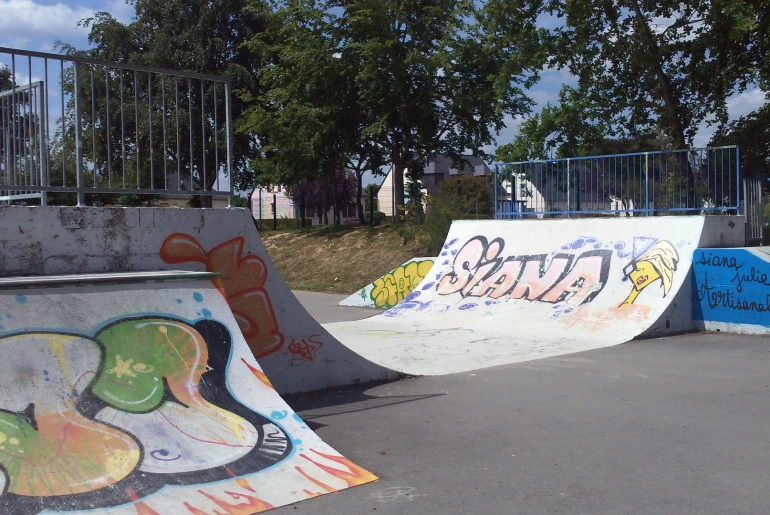 Collège Les Rochers Vitré Skate Spot