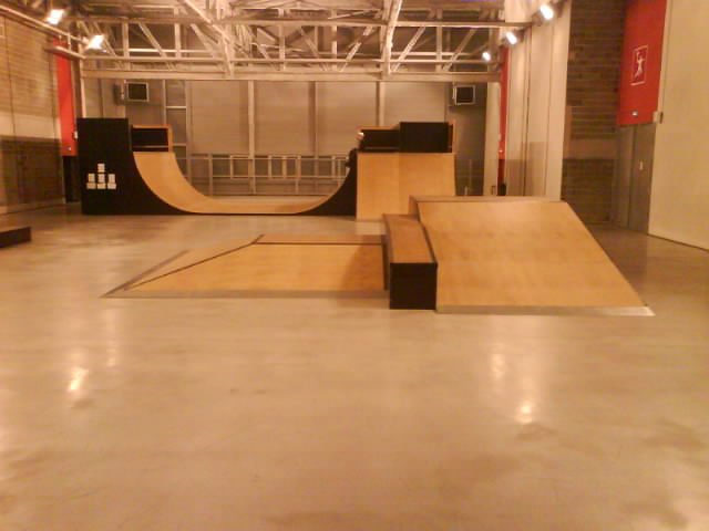 L' Atelier Tourcoing Skate Spot
