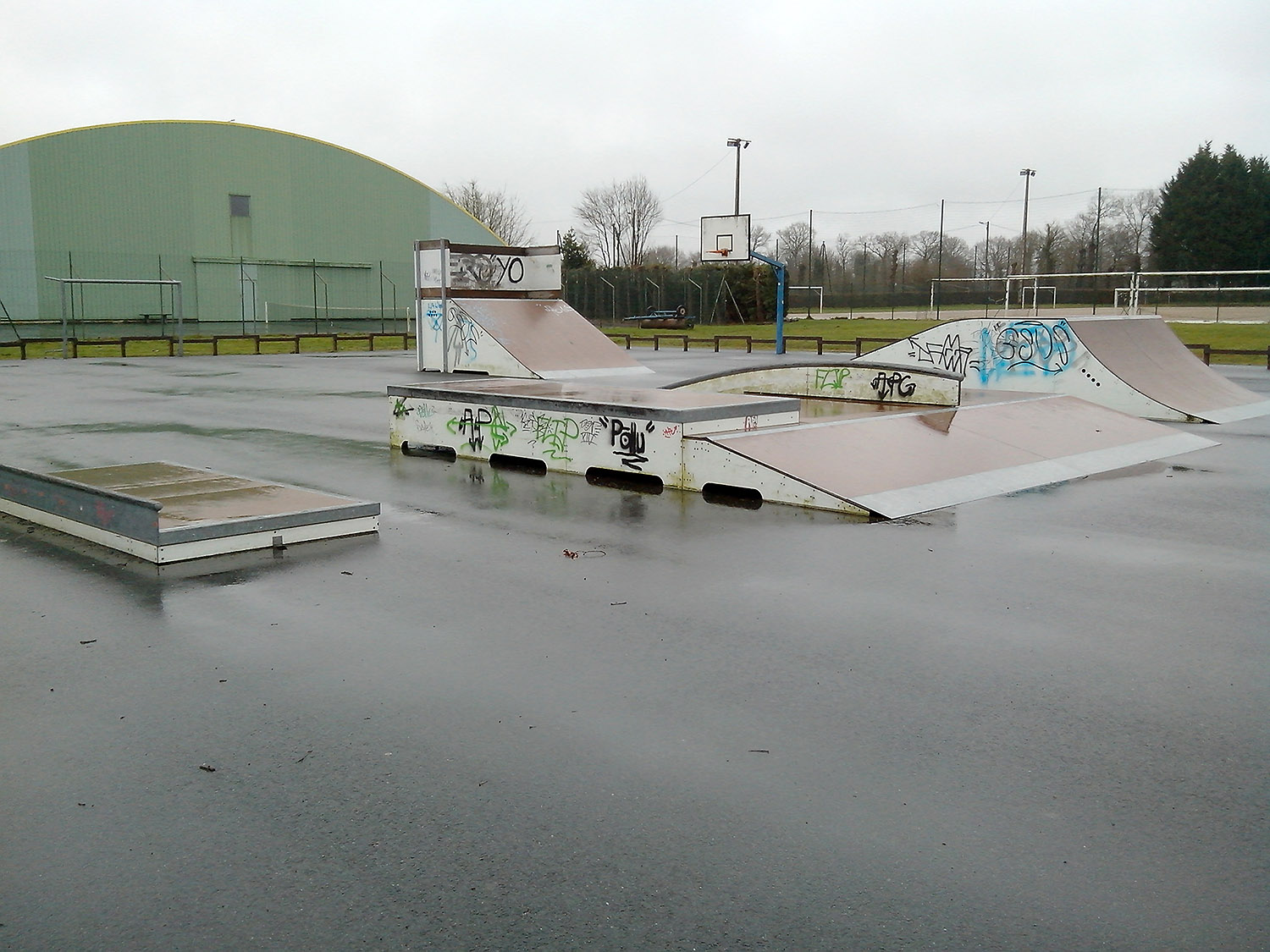 Le Stade Laillé Skate Spot
