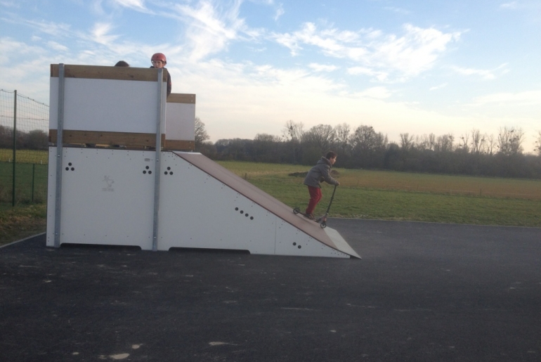 École Sainte Marie Servon sur Vilaine Skate Spot