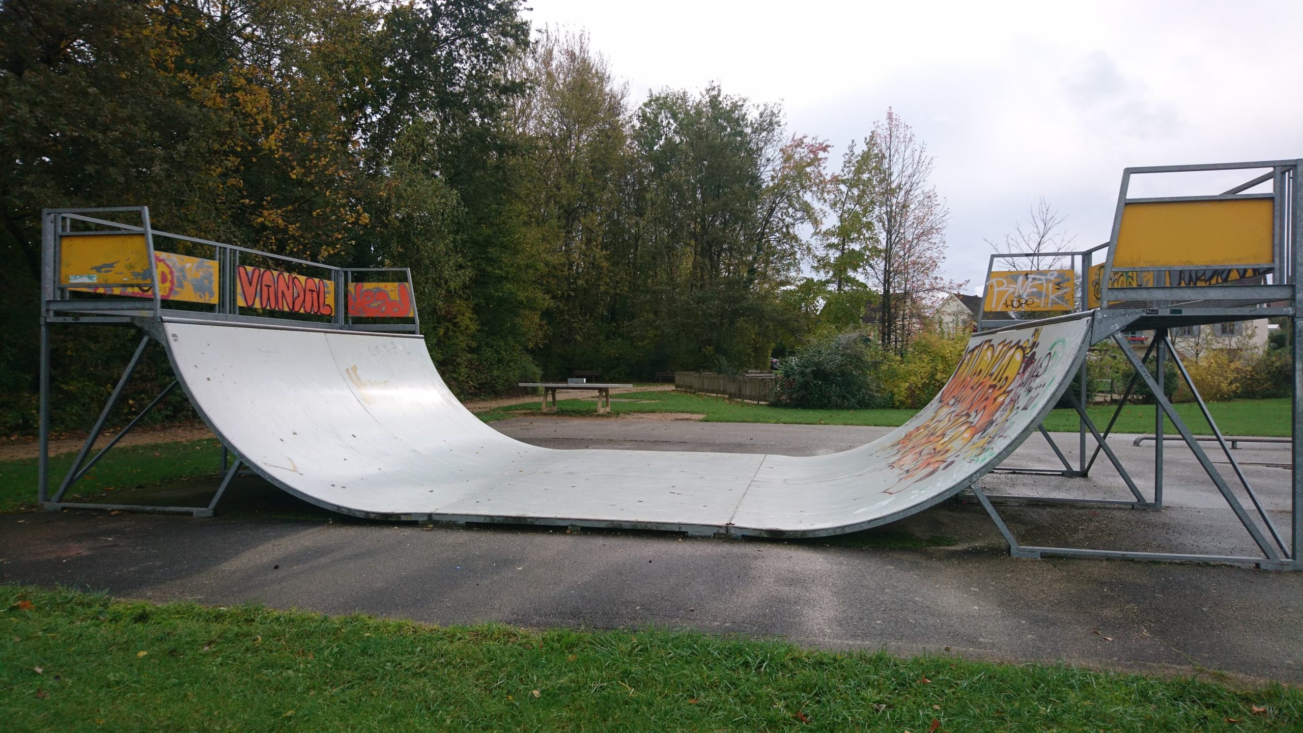 Plaine de Jeux Louhans Skate Spot