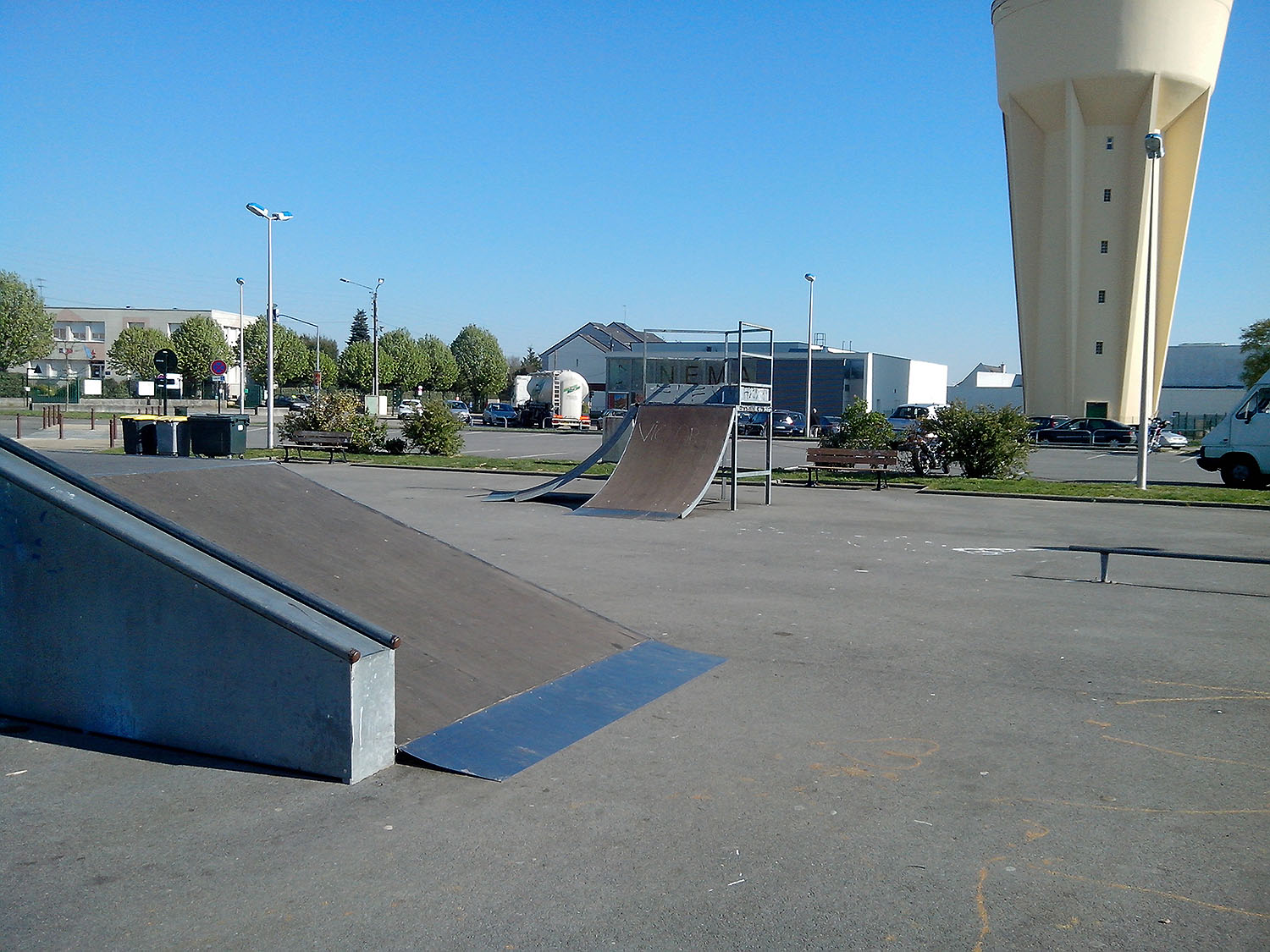 Gare routière Bain de Bretagne Skate Spot