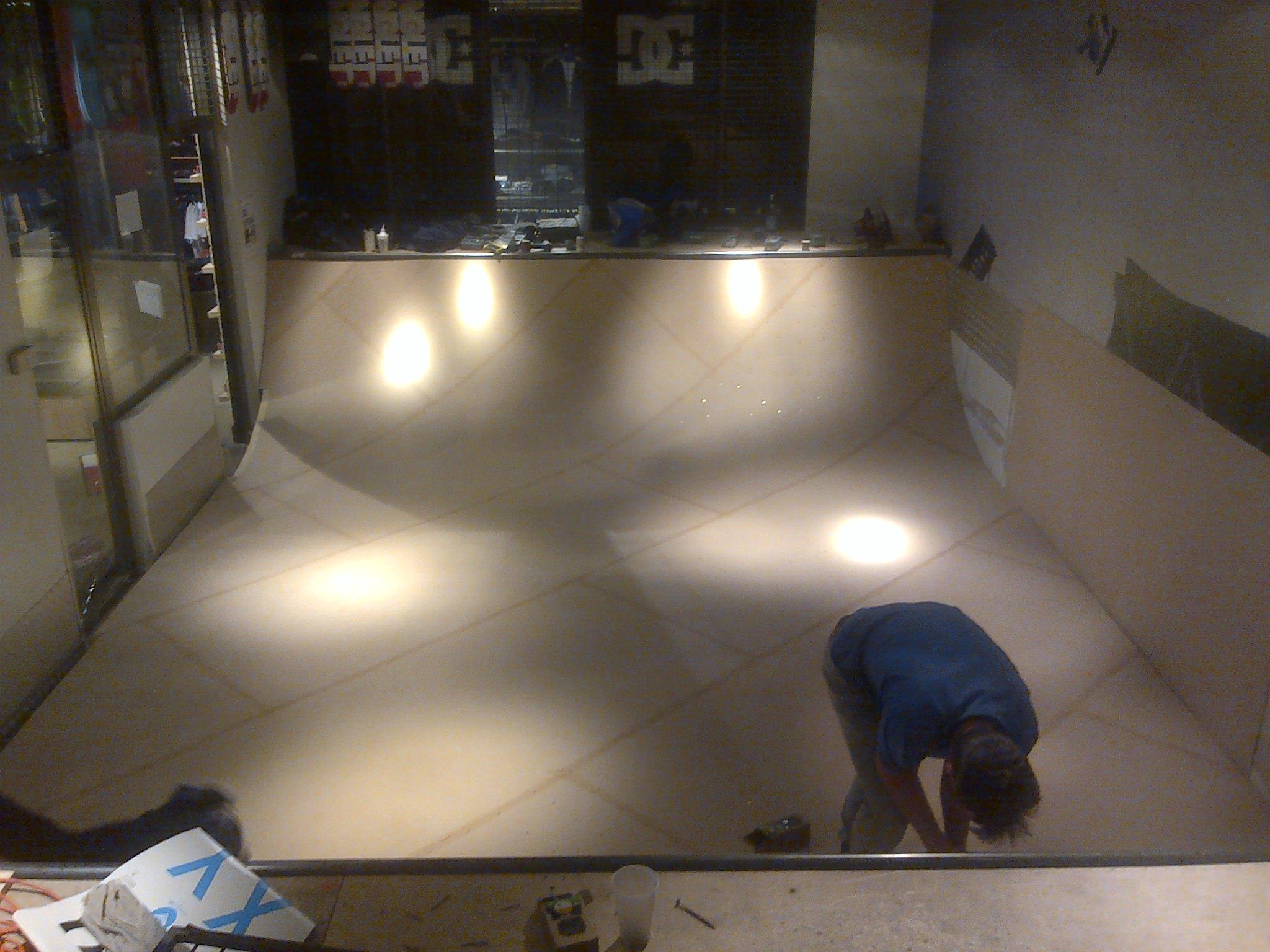Boardriders Quiksilver DC Anglet Skate Spot