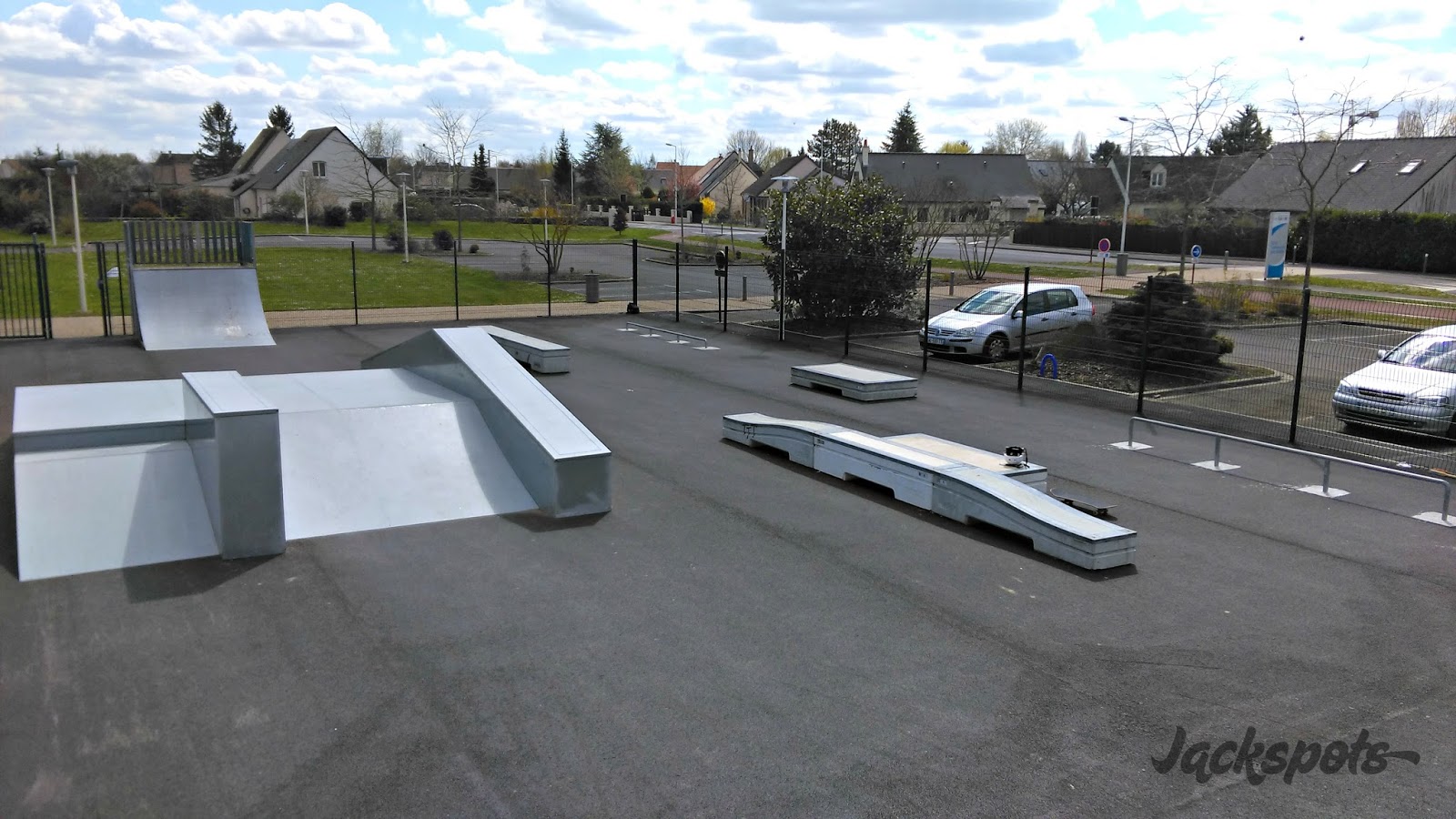 Dojo Fondettes Skate Spot