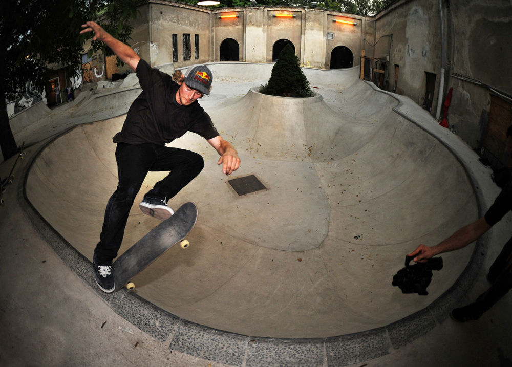 Mellowpark Bowl Berlin Skate Spot