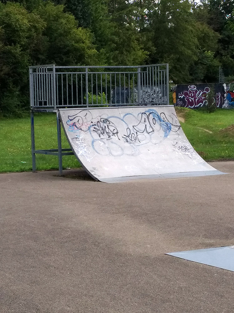 Barrage Monéteau Skate Spot