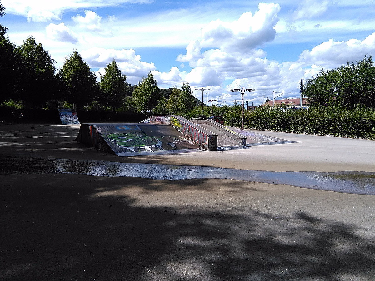 Gare Lons le Saunier Skate Spot