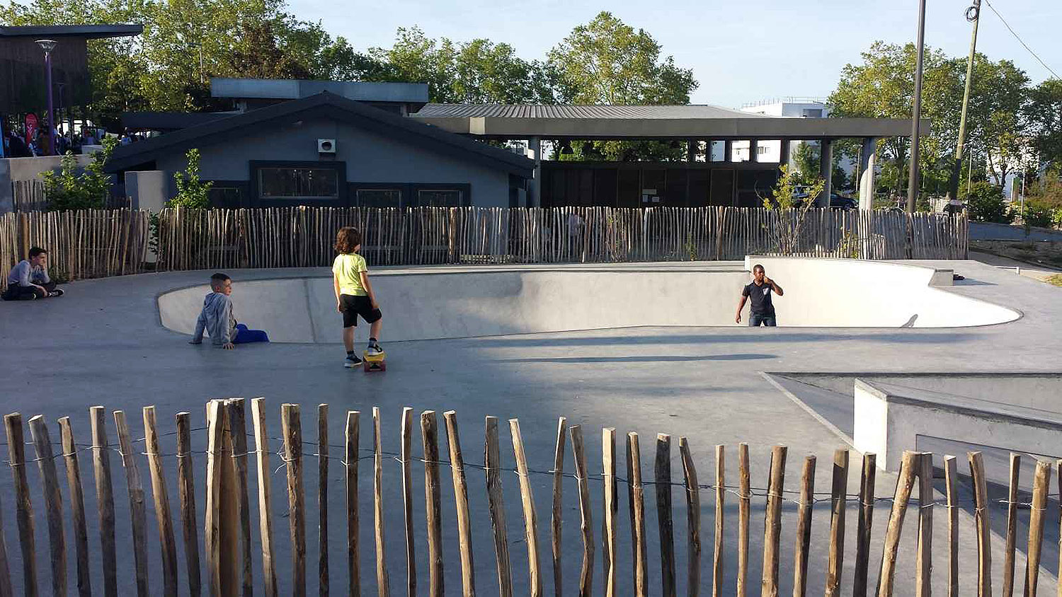 Gymnase Brassens Camus Lormont Skate Spot