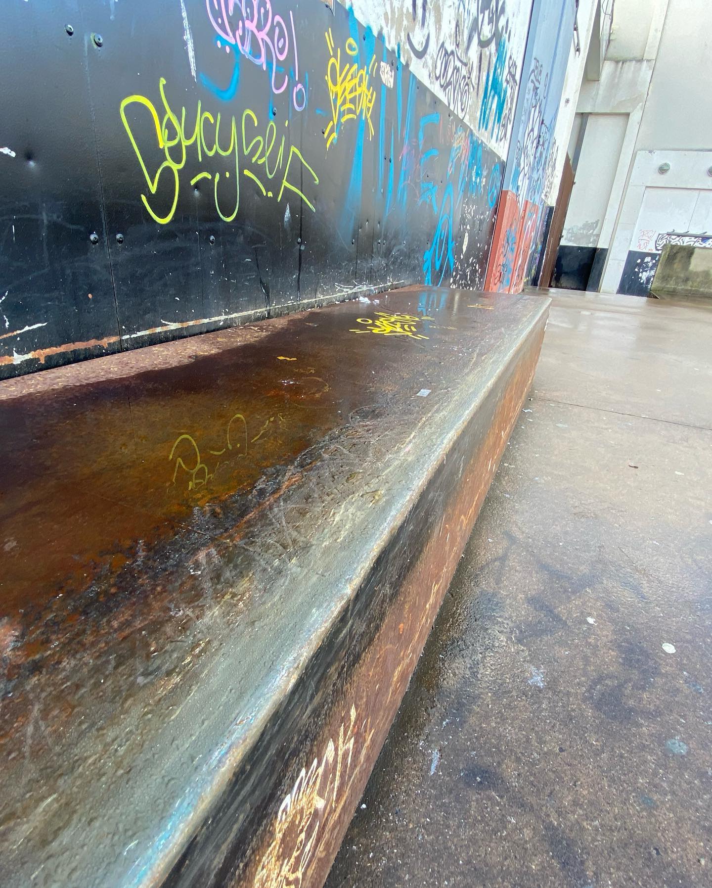 Espace Encan La Rochelle Skate Spot