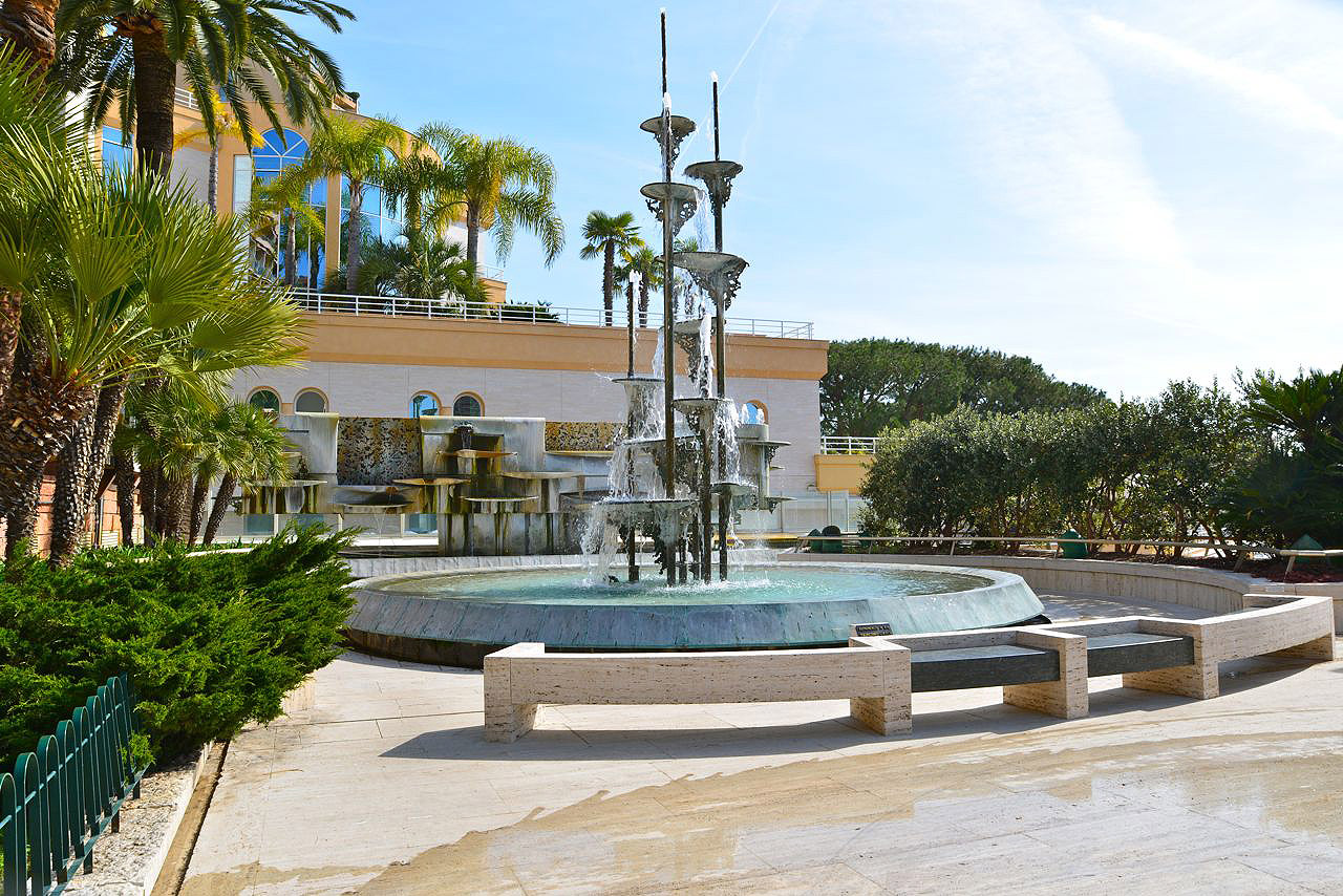 Larvotto Monaco Skate Spot