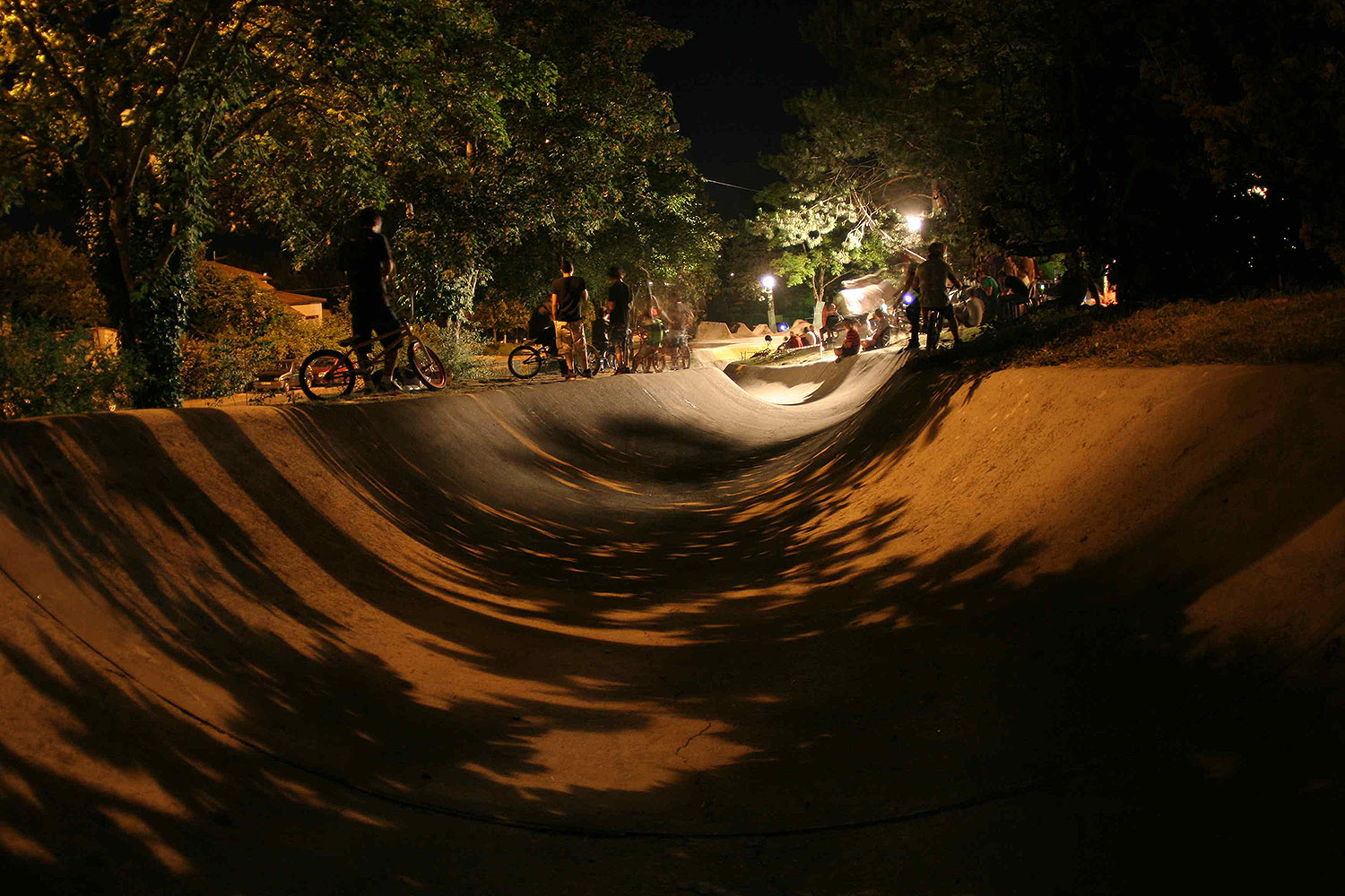 Mythical Bowl Saintes Skate Spot