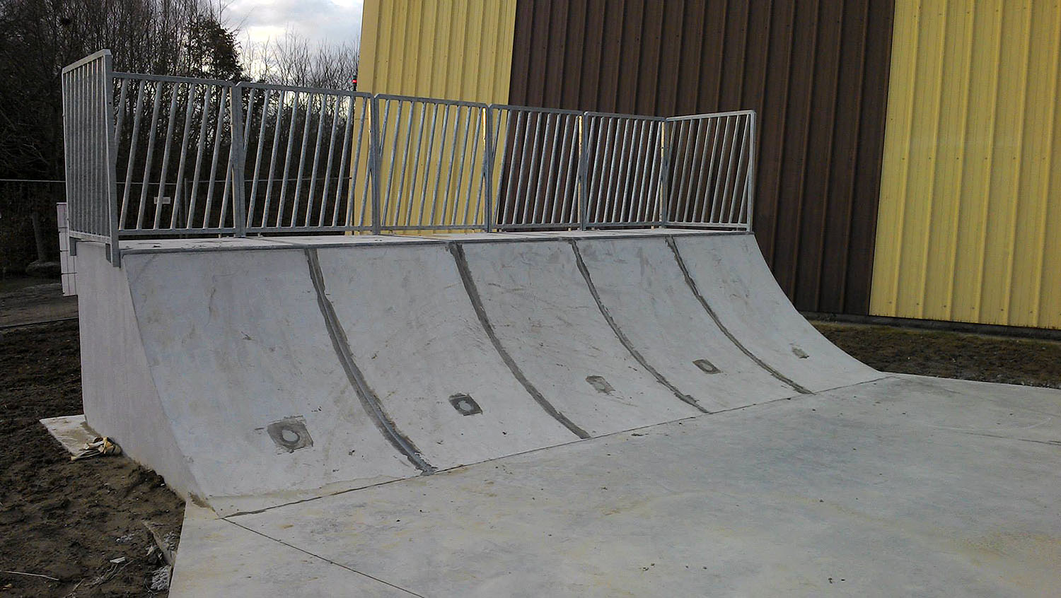 Base de Loisirs Parthenay Skate Spot