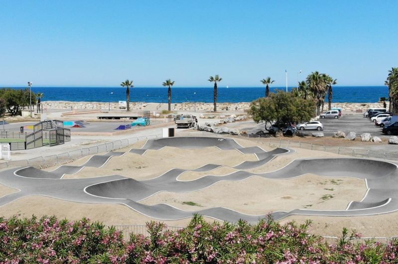 Espace Sportif Sainte-Marie-la-Mer Skate Spot