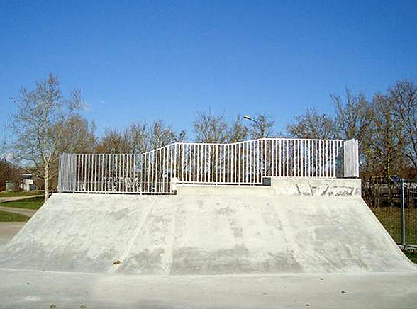 La Borde Basse Castres Skate Spot