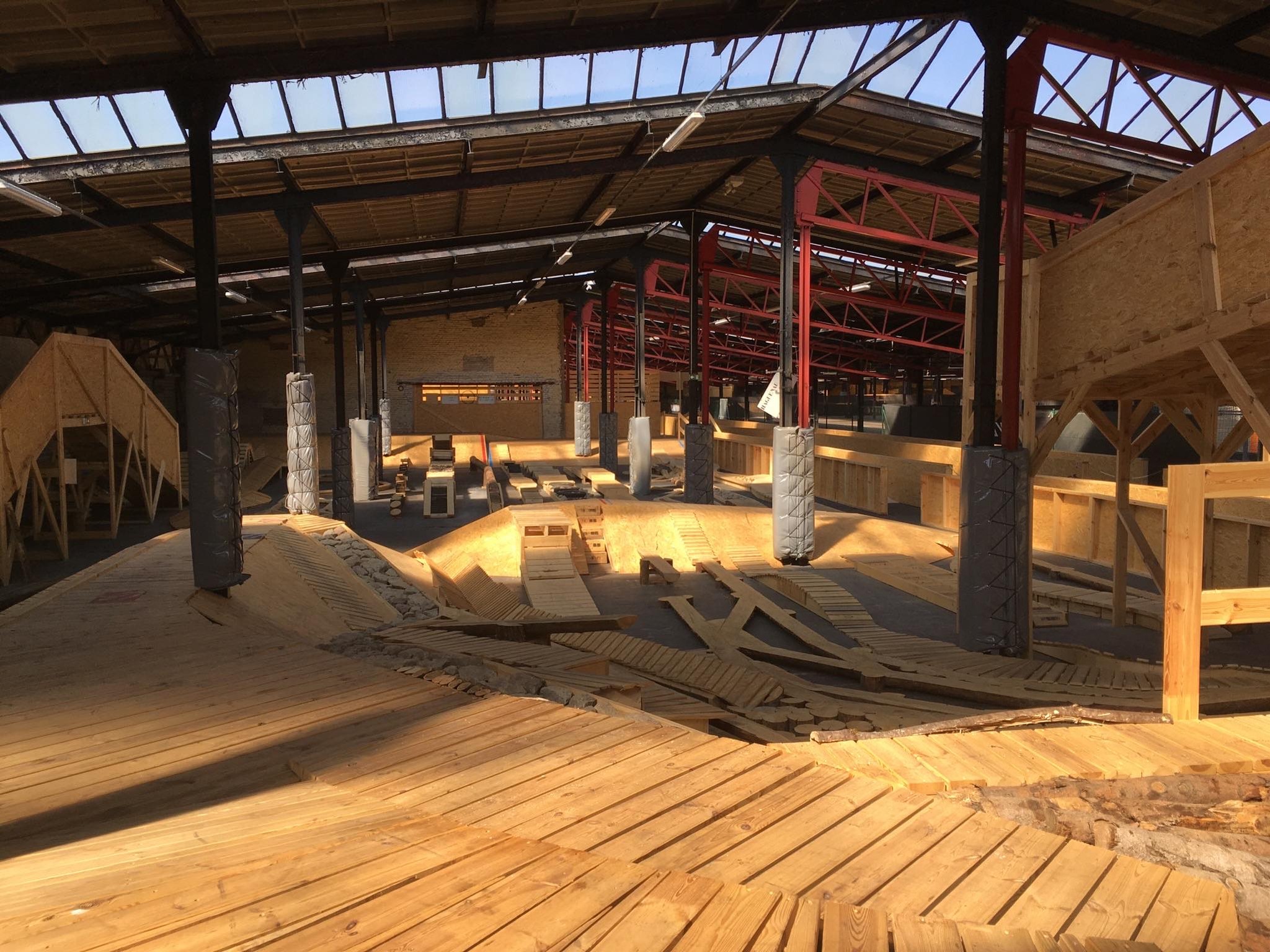 Stride Indoor Bike Park Strasbourg Skate Spot