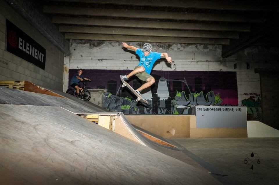546 Villeneuve Saint Germain Skate Spot