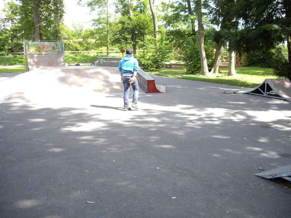 Le Quai Château Thierry Skate Spot