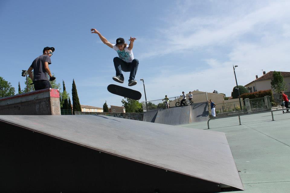 Parc Monteux Skate Spot