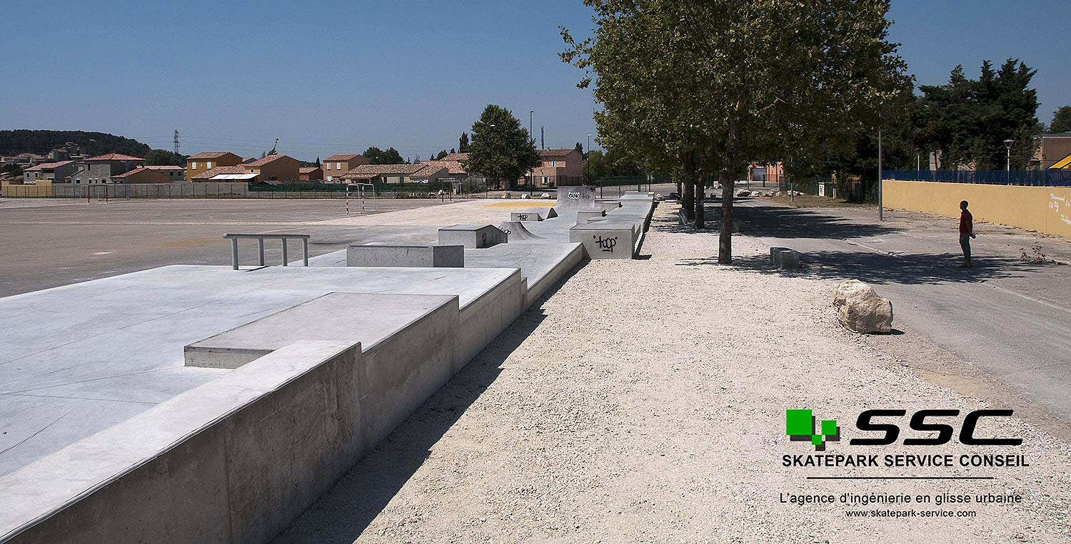 Collège Vignarès Vedène Skate Spot