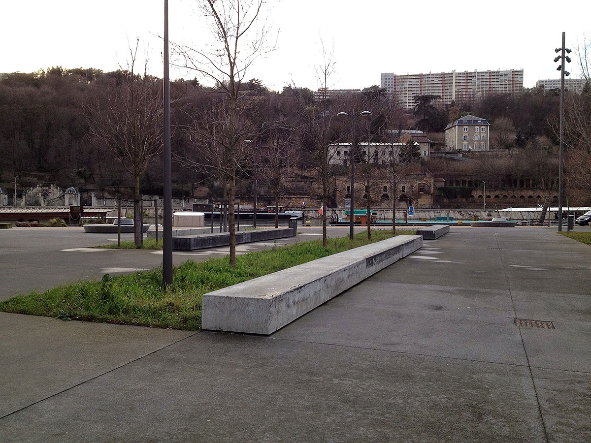 Radio Espace Lyon Skate Spot
