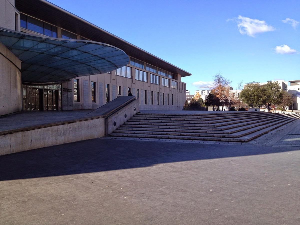 Bibliothèque Diderot Lyon Skate Spot