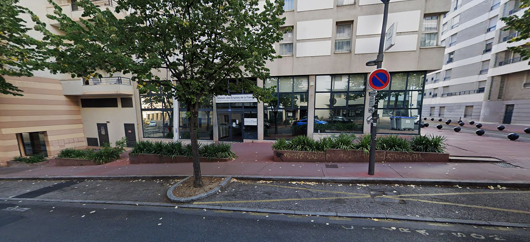 Jusserand Street Lyon Skate Spot