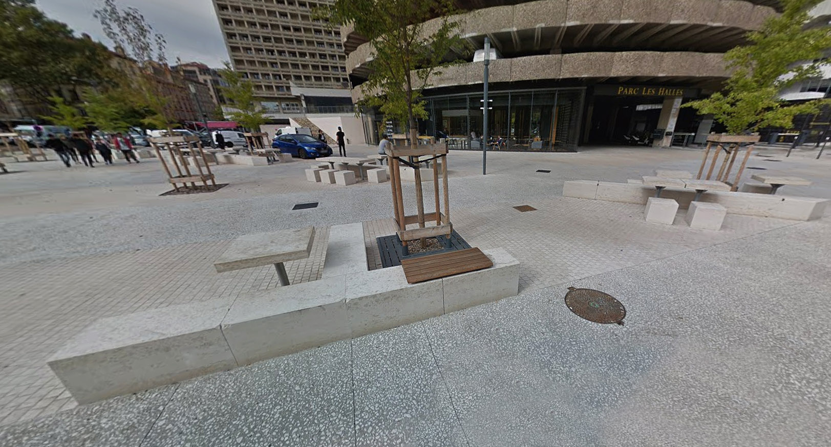 Les Halles Parc Lyon Skate Spot