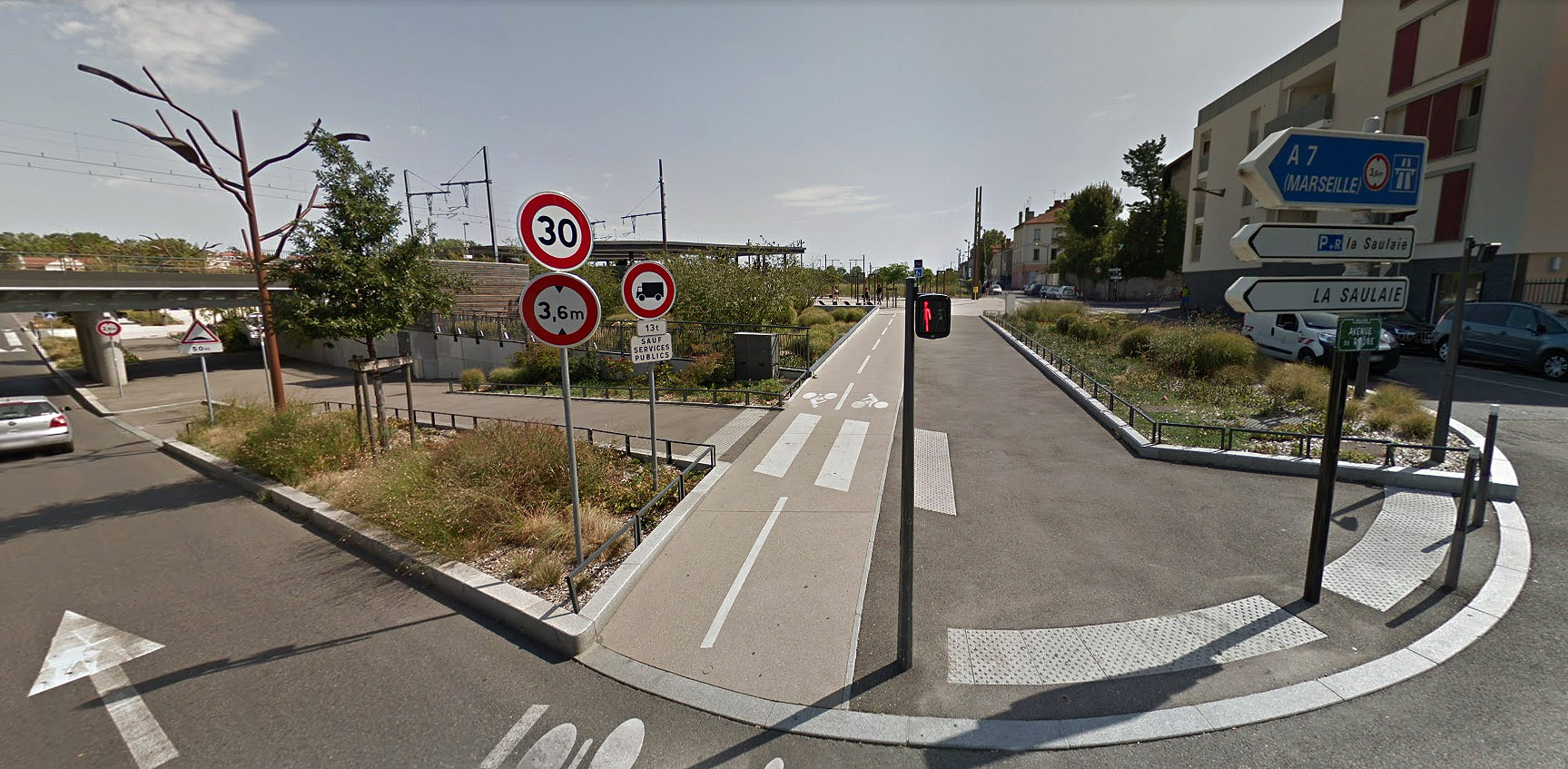 Oullins Gare Ouest Oullins Skate Spot