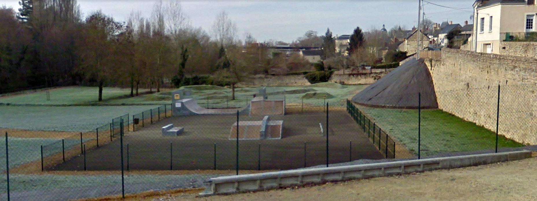 Pont des Fées Baugé en Anjou Skate Spot