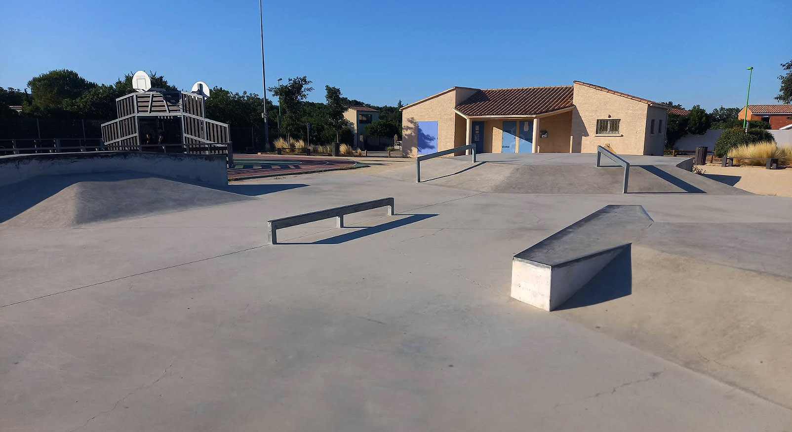 Stade Viols le Fort Skate Spot