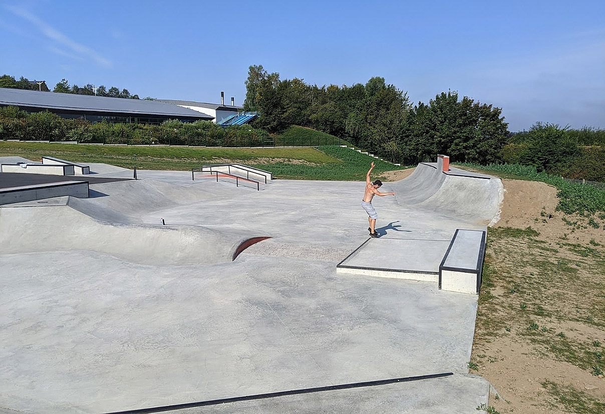 Parc de L'Europe Vire Normandie Skate Spot