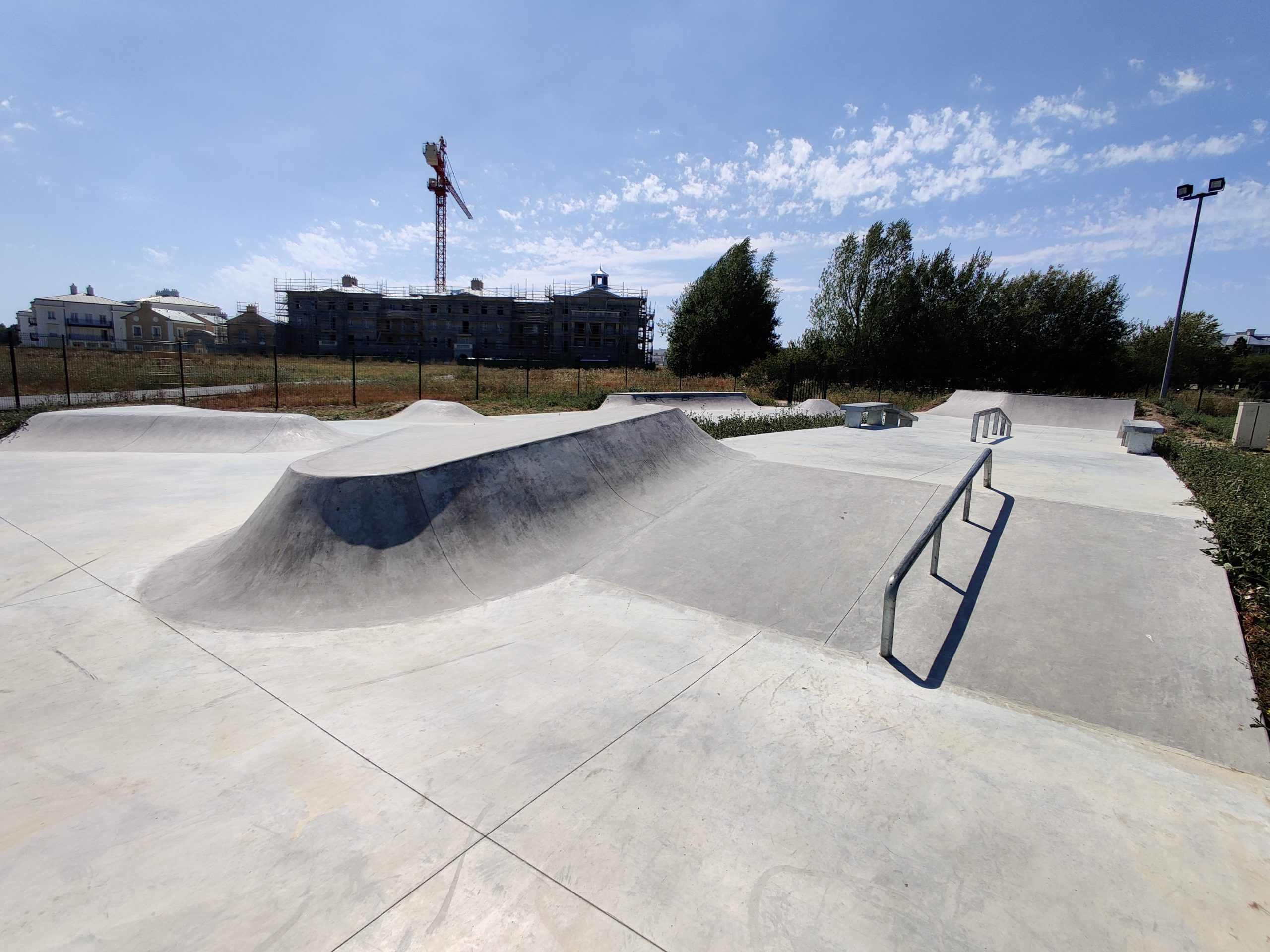 Flow Park Serris Skate Spot
