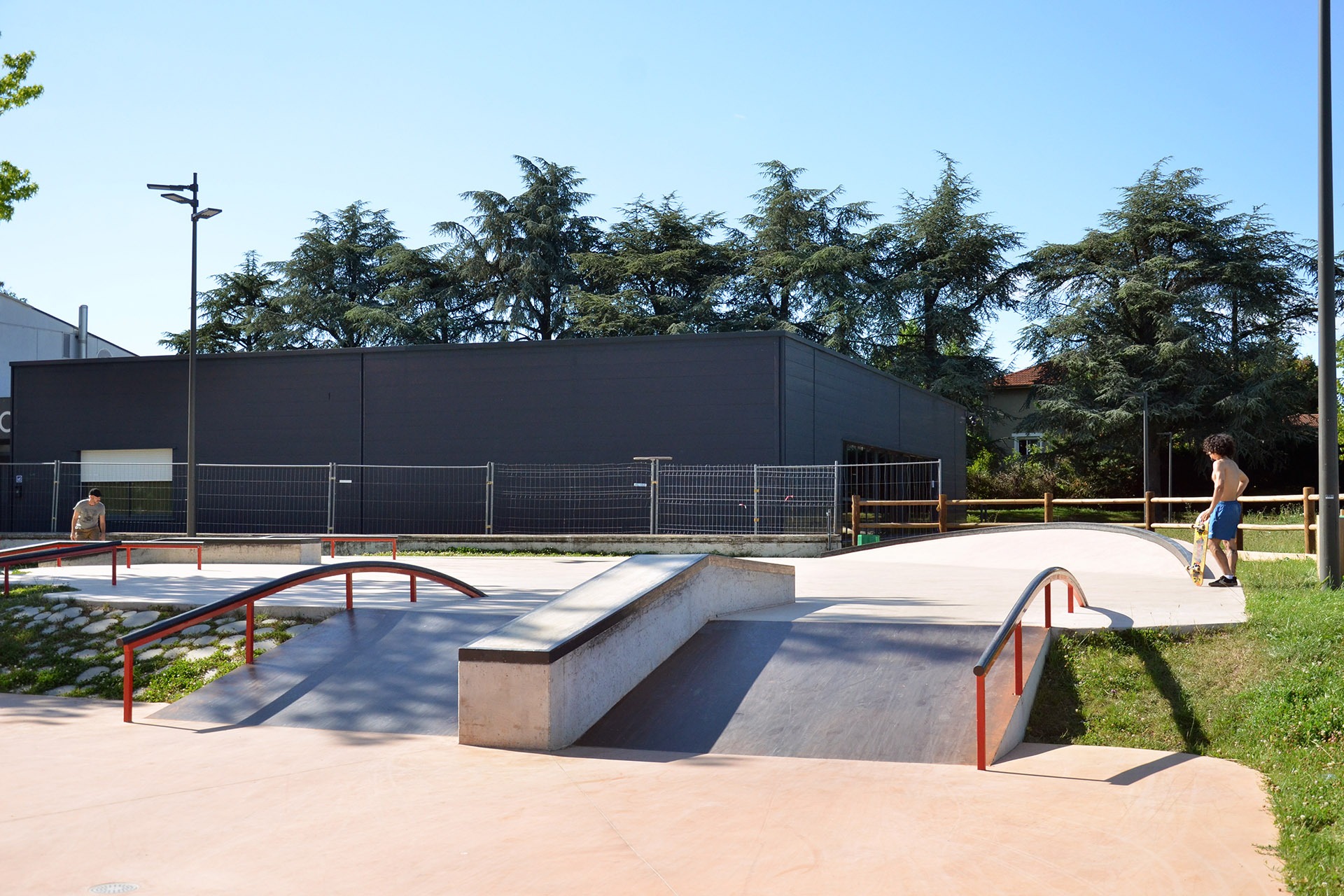 Dojo Villefranche-sur-Saône Skate Spot