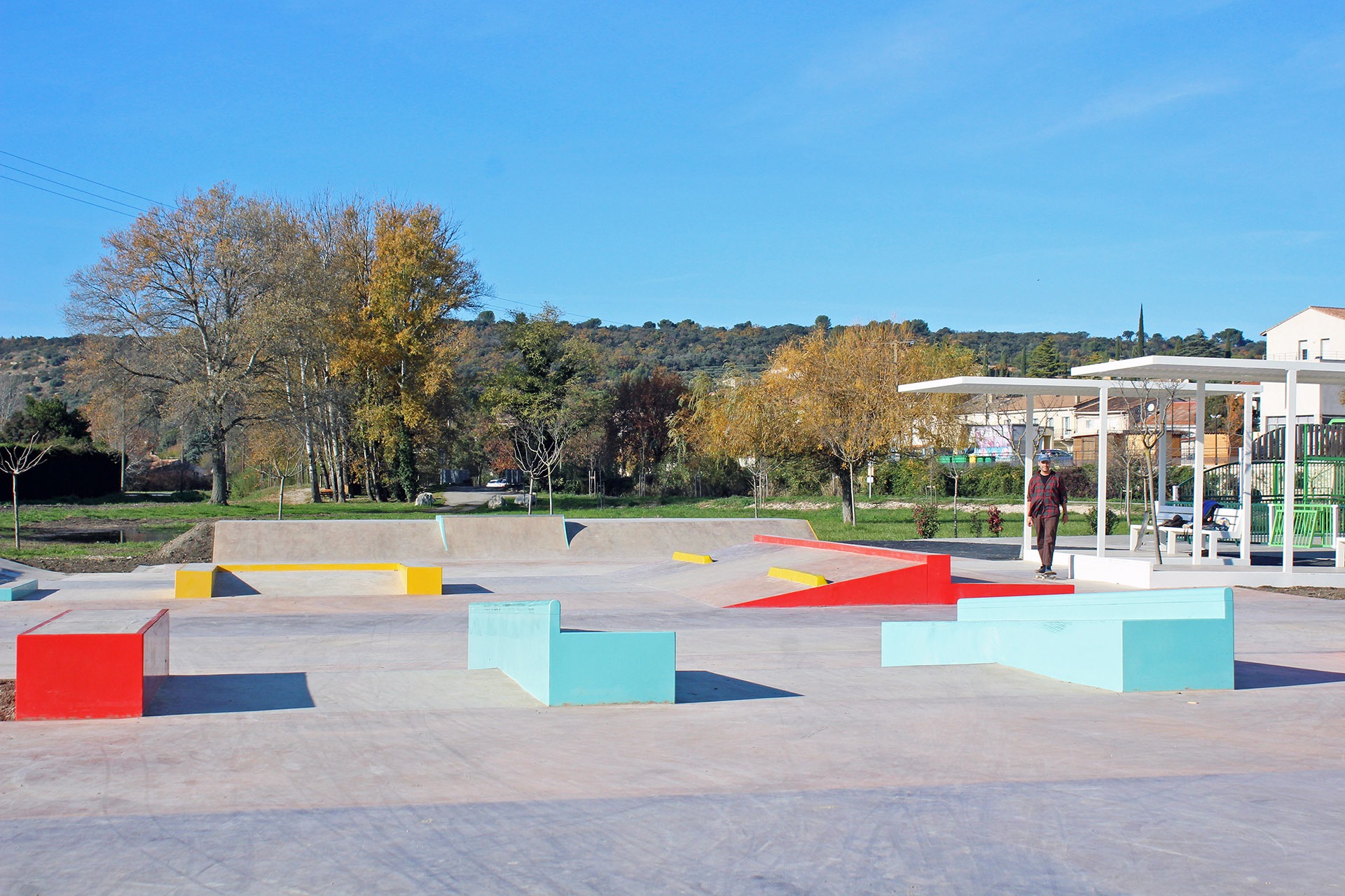 Pré du May Caumont-sur-Durance Skate Spot