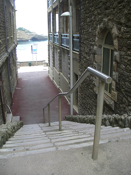 La Grande Plage Spot Street Biarritz Skate Spot 3/5