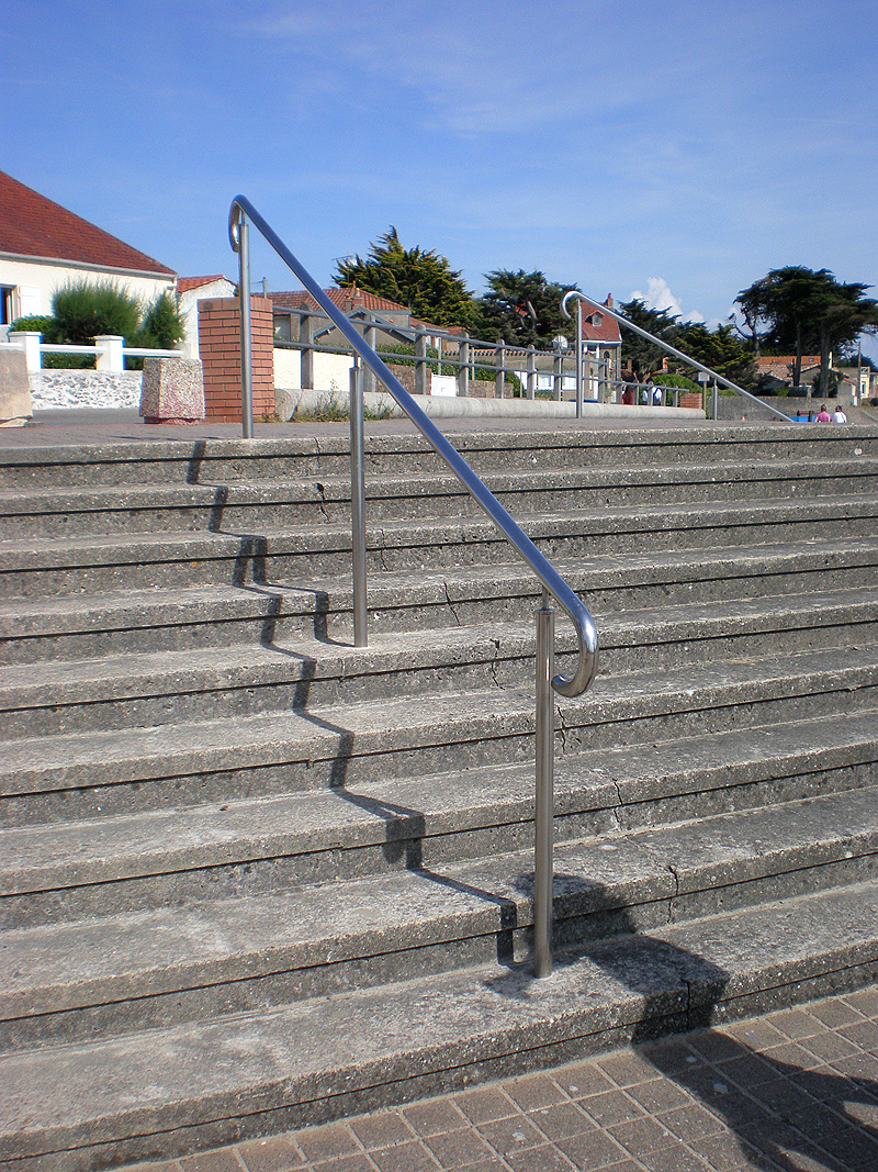 Plan D' eau Spot Street La Bernerie en Retz Skate Spot 3/5