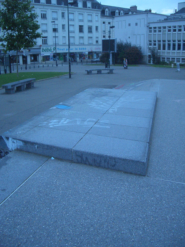 Ricordeau Skatepark Nantes Skate Spot 5/5