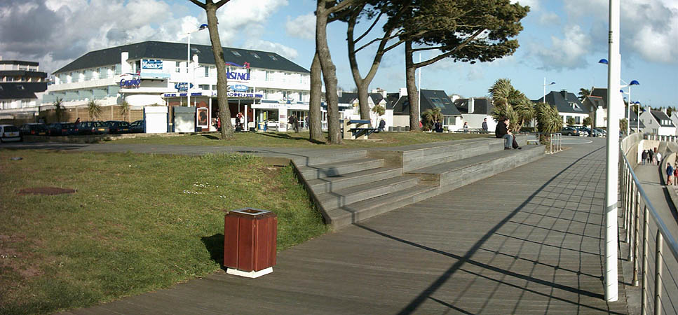 Casino Spot Street Bénodet Skate Spot 3/5