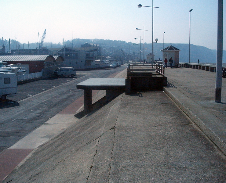 Promenade Spot Street Fécamp Skate Spot 4/5