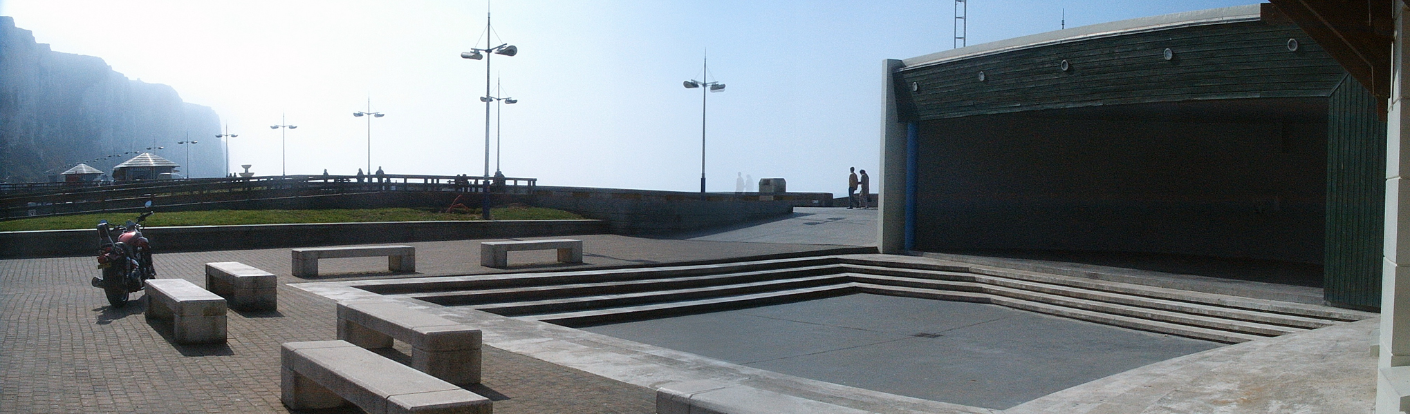 La Plage Spot Street Le Tréport Skate Spot 3/5