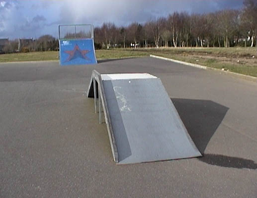 Spadium Abers Skatepark Lesneven Skate Spot 1/5
