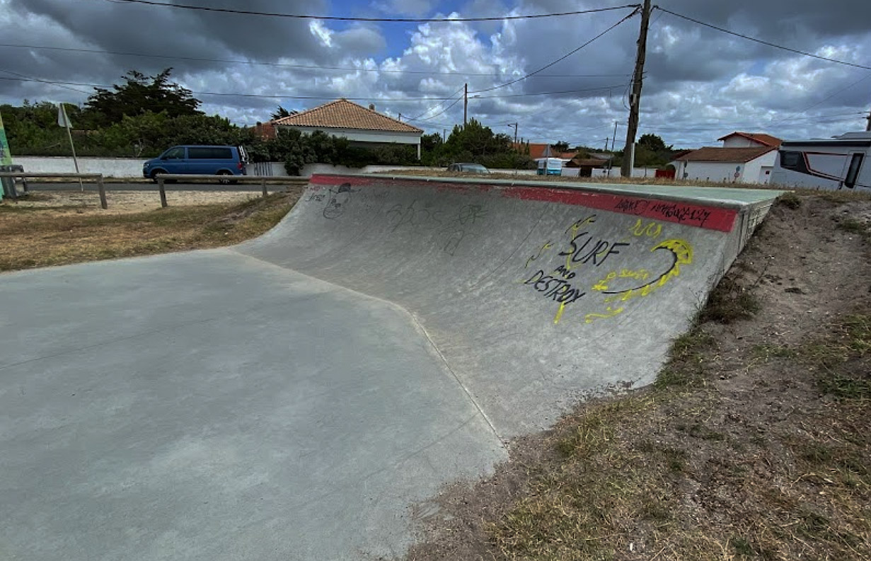 Monta Skatepark Montalivet Skate Spot 4/5