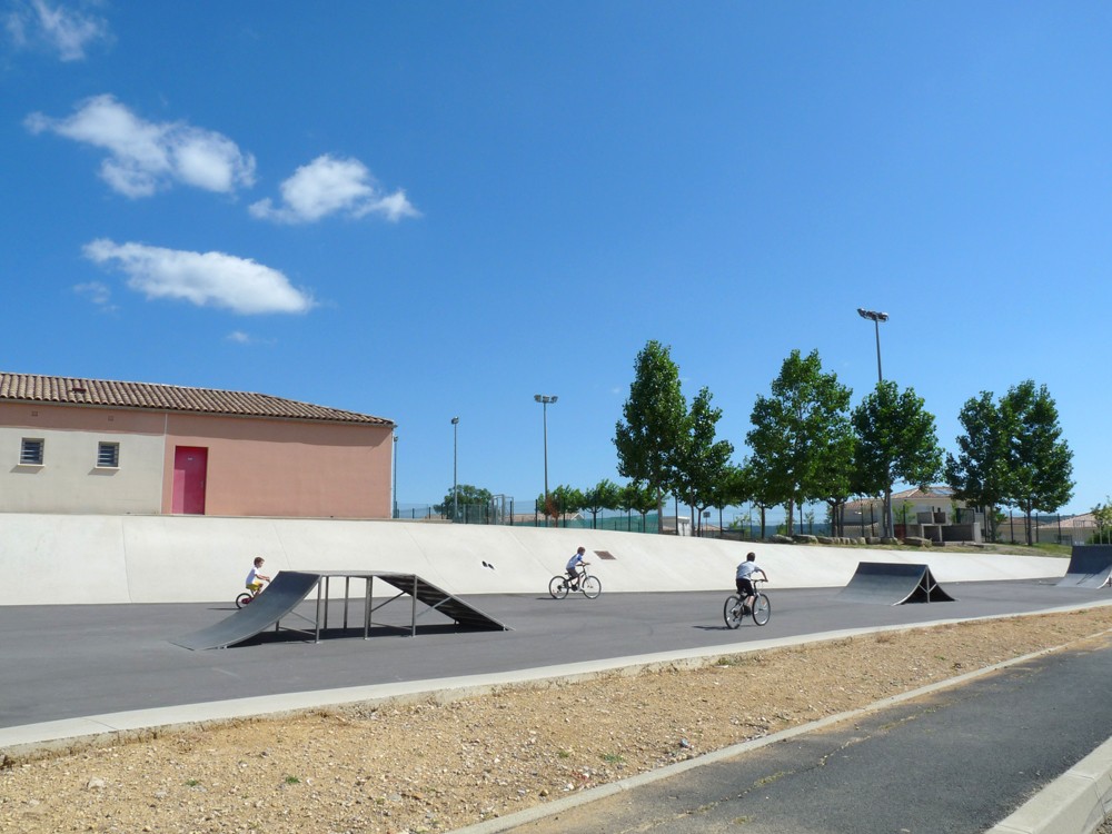 Collège Skatepark Montarnaud Skate Spot 1/5