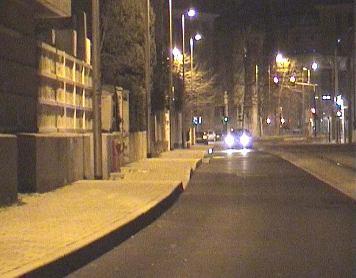 Curb Bleu Spot Street Montpellier Skate Spot 3/5