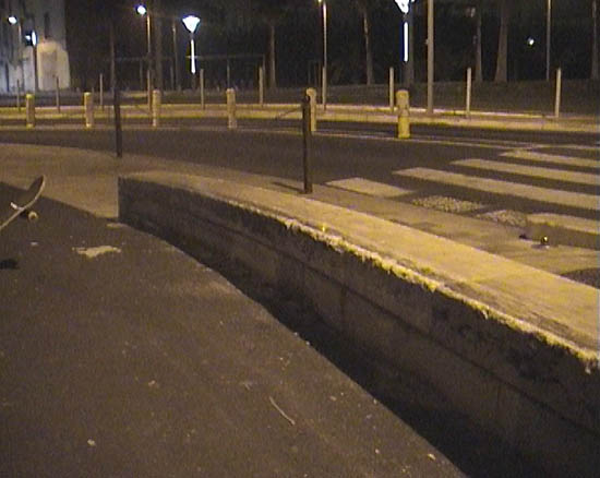 Le Corum Spot Street Montpellier Skate Spot 3/5