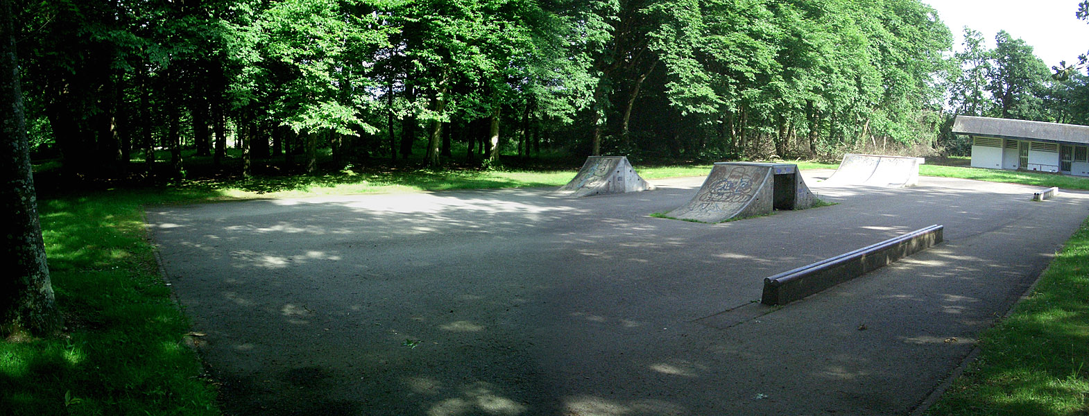 La Roseraie Skatepark Nantes Skate Spot 1/5