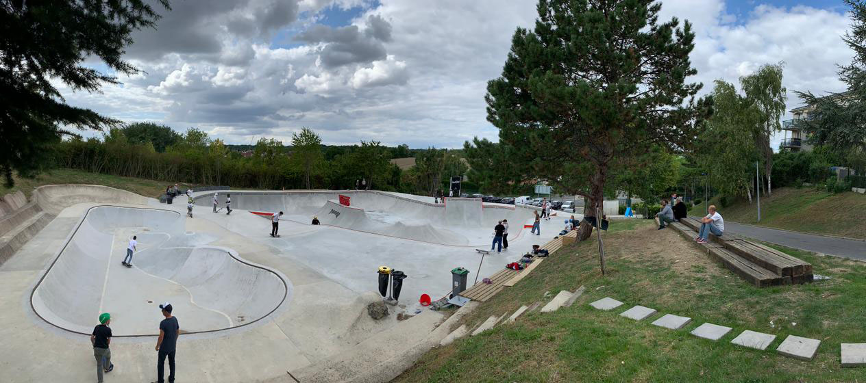 Cosanostra Bowl Chelles Skate Spot 5/5